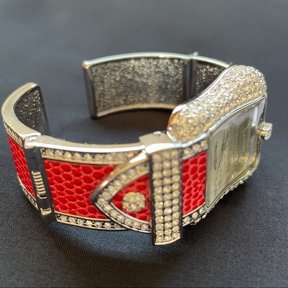 Buckle & Crystal Watch - Picture 6 of 6